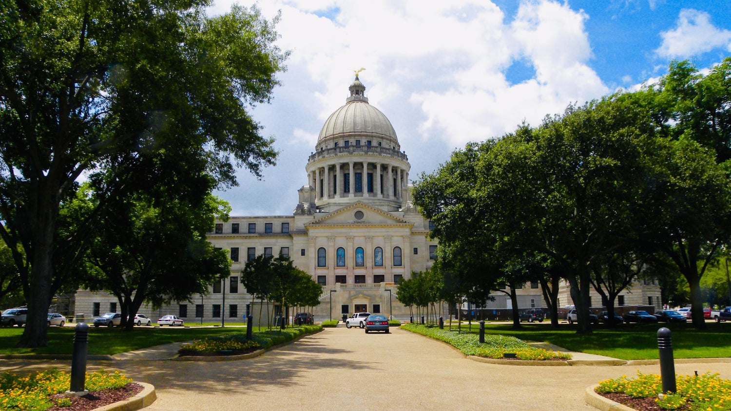 The Mississippi State Capitol. - History By Mail